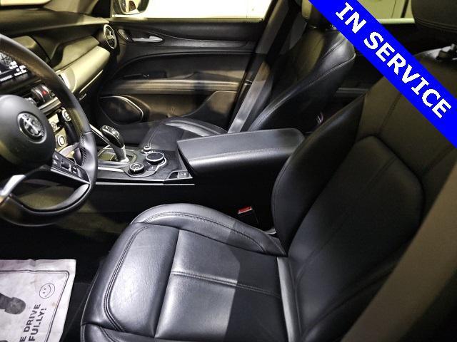 2019 alfa romeo stelvio base