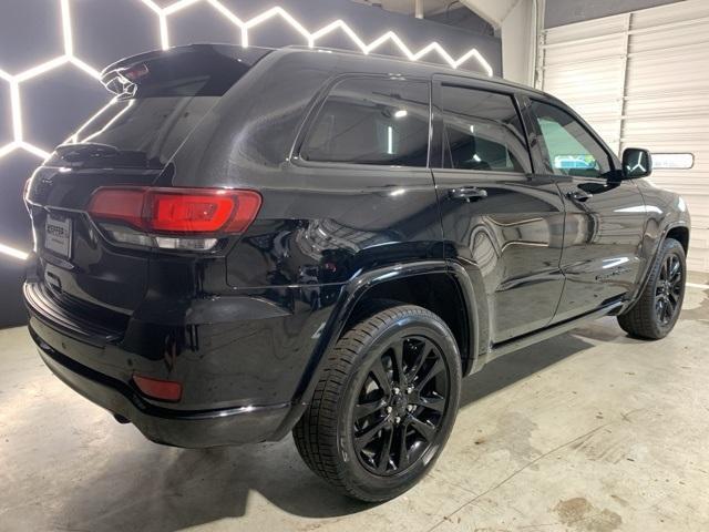 2018 jeep grand cherokee altitude