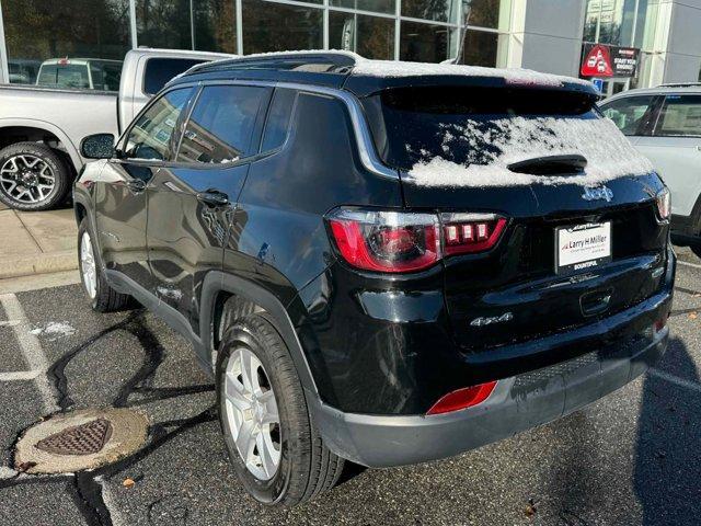 2022 jeep compass latitude