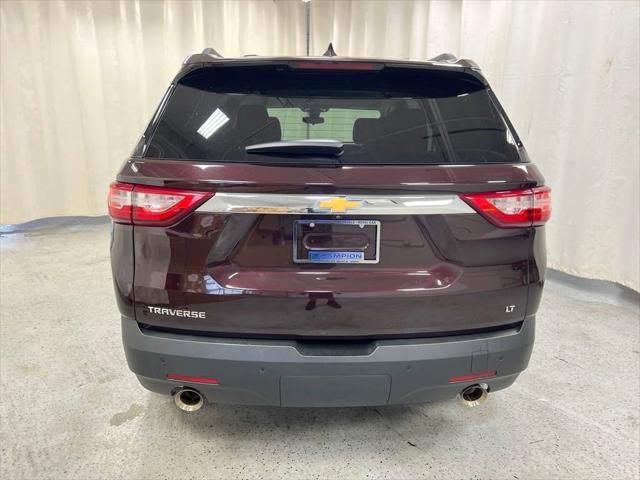 2021 chevrolet traverse lt cloth