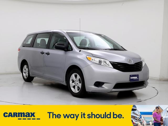 2013 toyota sienna l