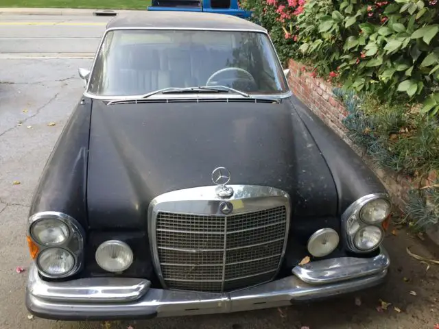 1967 mercedez benz 300sel 6.3