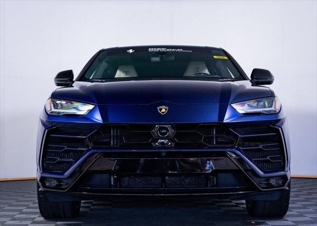 2019 lamborghini urus base
