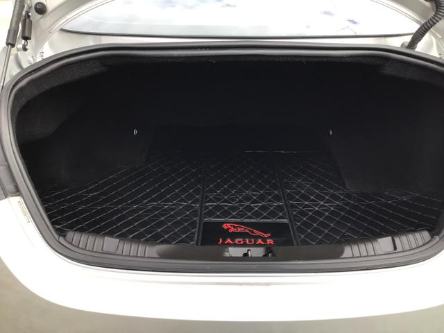 2012 jaguar xf base