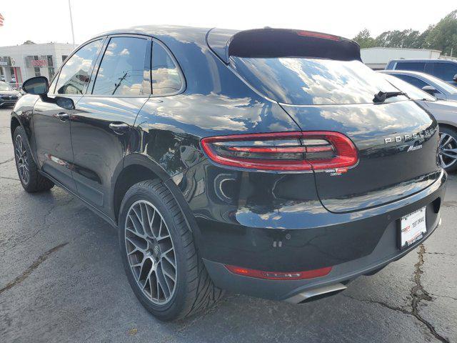 2017 porsche macan base