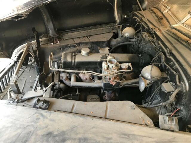 1948 buick roadmaster convertible .. 2nd owner. all original . runs and drives