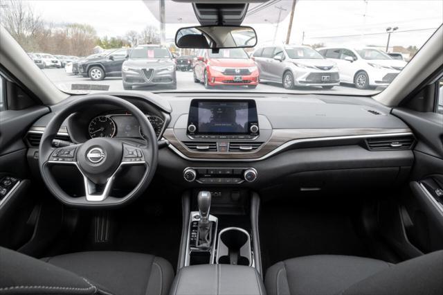 2023 nissan altima 2.5 sv
