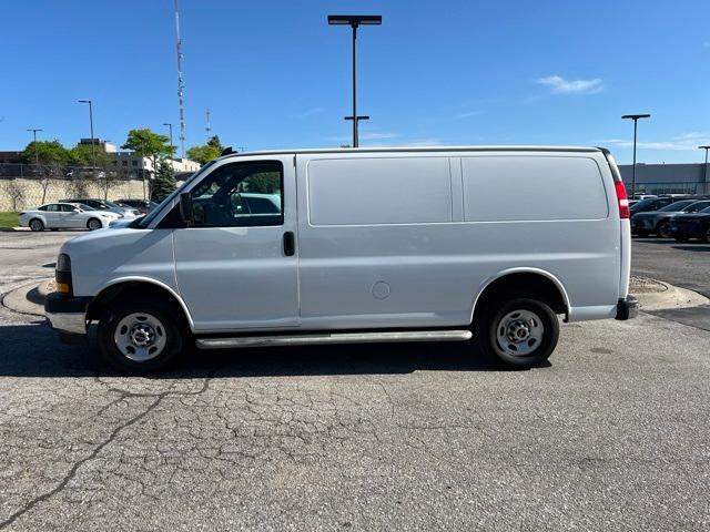 2021 gmc savana 2500 work van