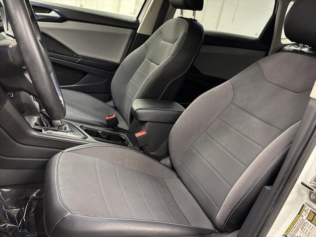 2022 volkswagen taos 1.5t se