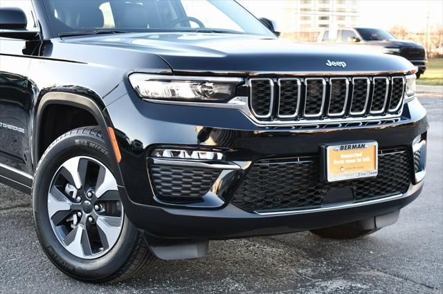 2023 jeep grand cherokee 4xe base