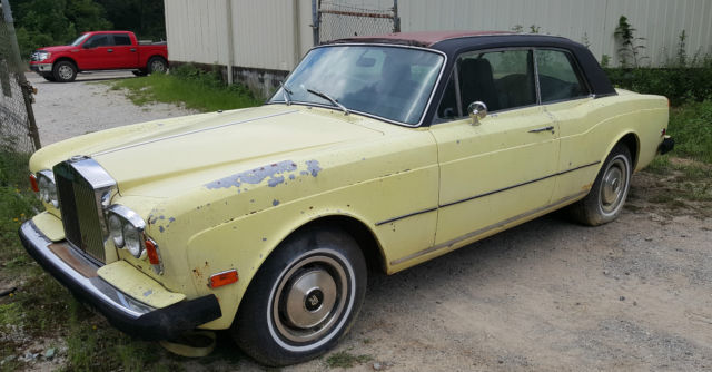 1975 rolls royce corniche 2- door for restoral / parts