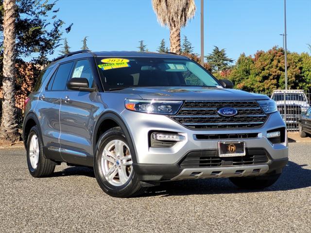 2021 ford explorer xlt
