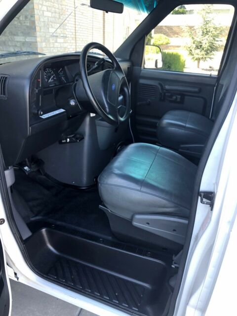 ford e350 surveillance van svci tactical 7500 actual miles