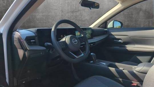 2025 Nissan Kicks