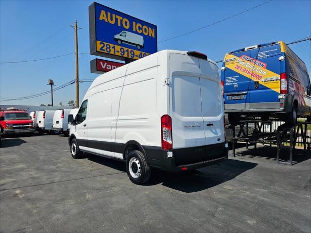 2022 ford transit-250 base