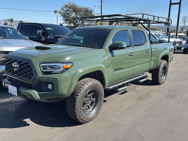 2022 toyota tacoma trd sport