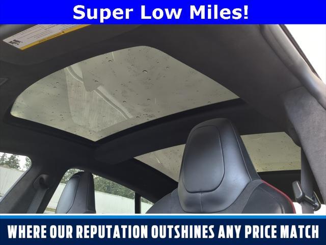 2014 tesla model s base