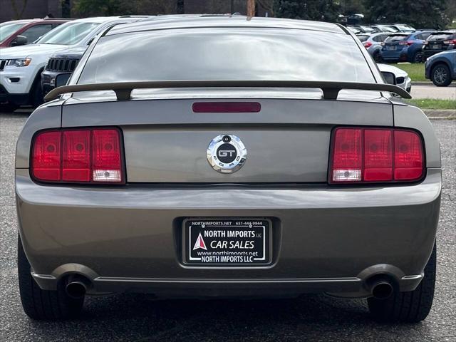 2005 ford mustang gt premium