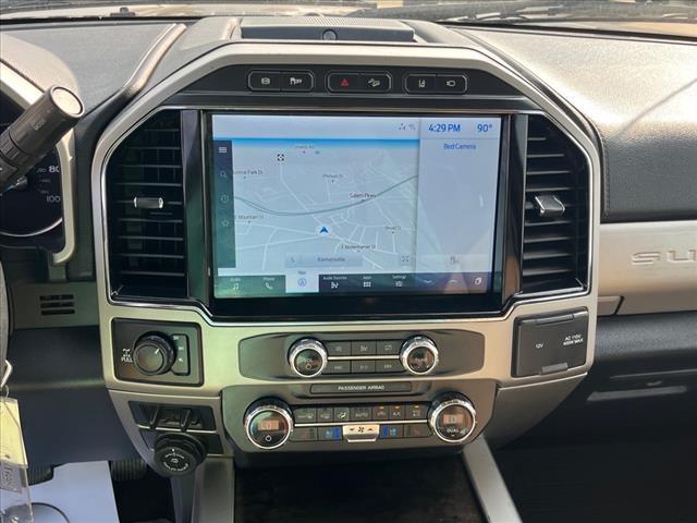 2022 ford f-350 lariat
