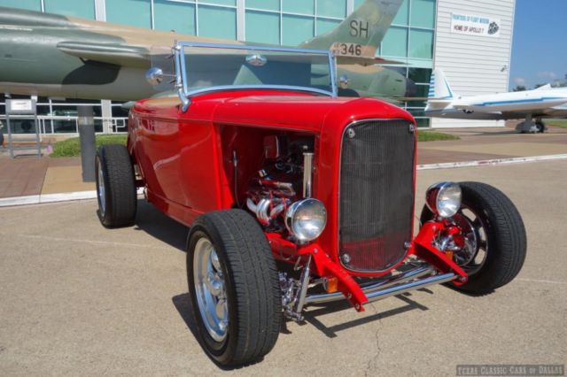 1932 ford highboy roadster show quality street rod - excellent - video