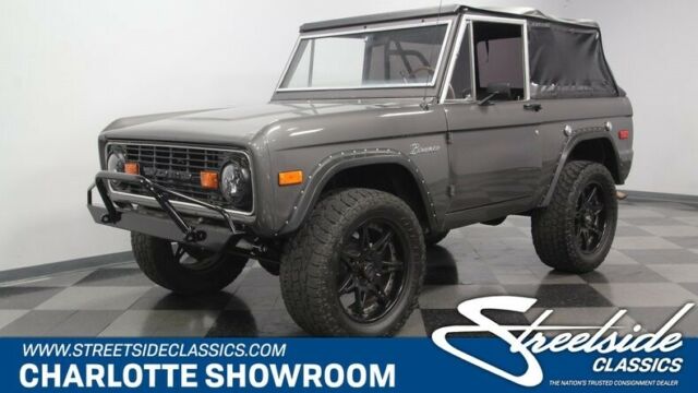 classic vintage 1st gen soft top moto metal black vinyl interior 4 wheel drive