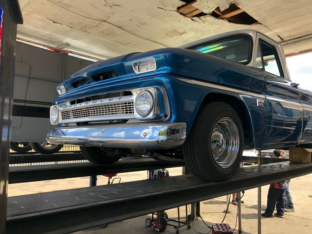 1966 chevrolet c10 short bed fleet-side pickup truck pro touring restoration