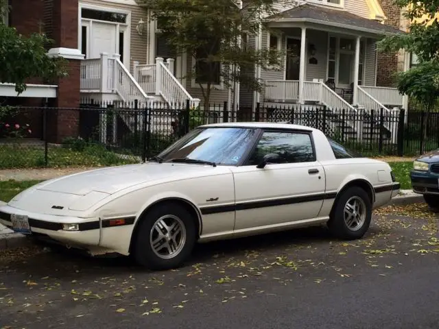 1985 mazda rx-7 rotary, white, very good condition, <84k miles