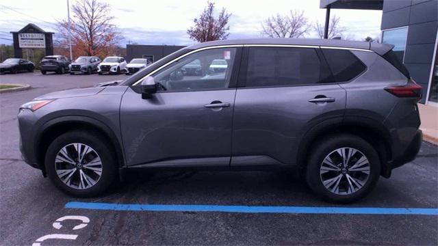 2021 nissan rogue sv