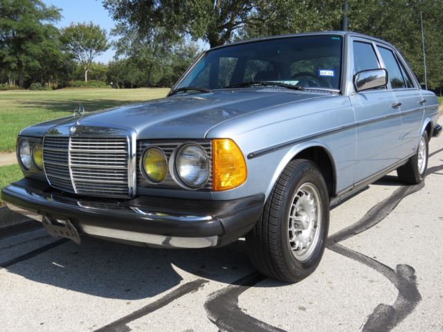 1985 mercedes 300d turbo diesel~110k miles~service records~no rust~texas car