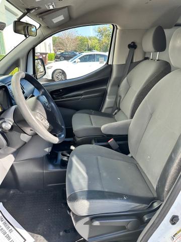2019 nissan nv200 s