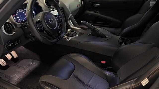 2015 dodge viper t mulliner