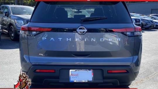 2024 Nissan Pathfinder s