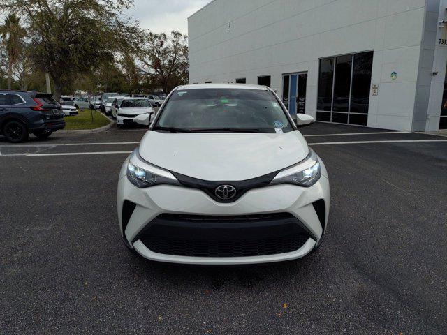 2021 toyota c-hr le