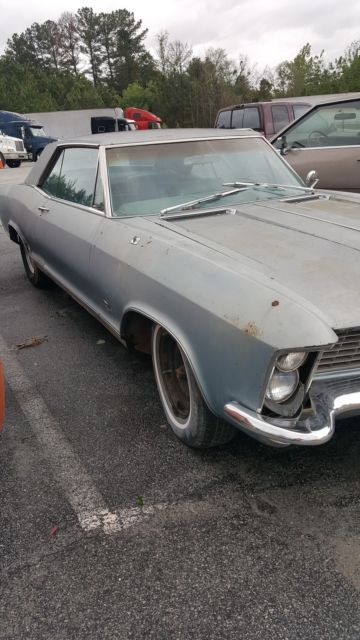 1965 buick riviera base hardtop 2 door