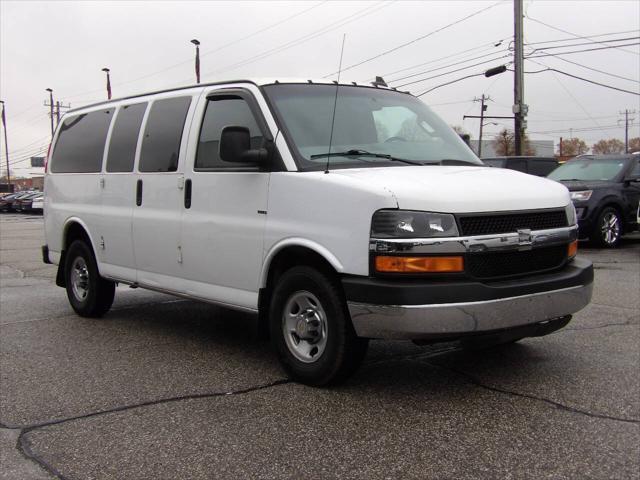 2016 chevrolet express 2500 lt
