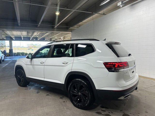 2023 volkswagen atlas 3.6l se w/technology