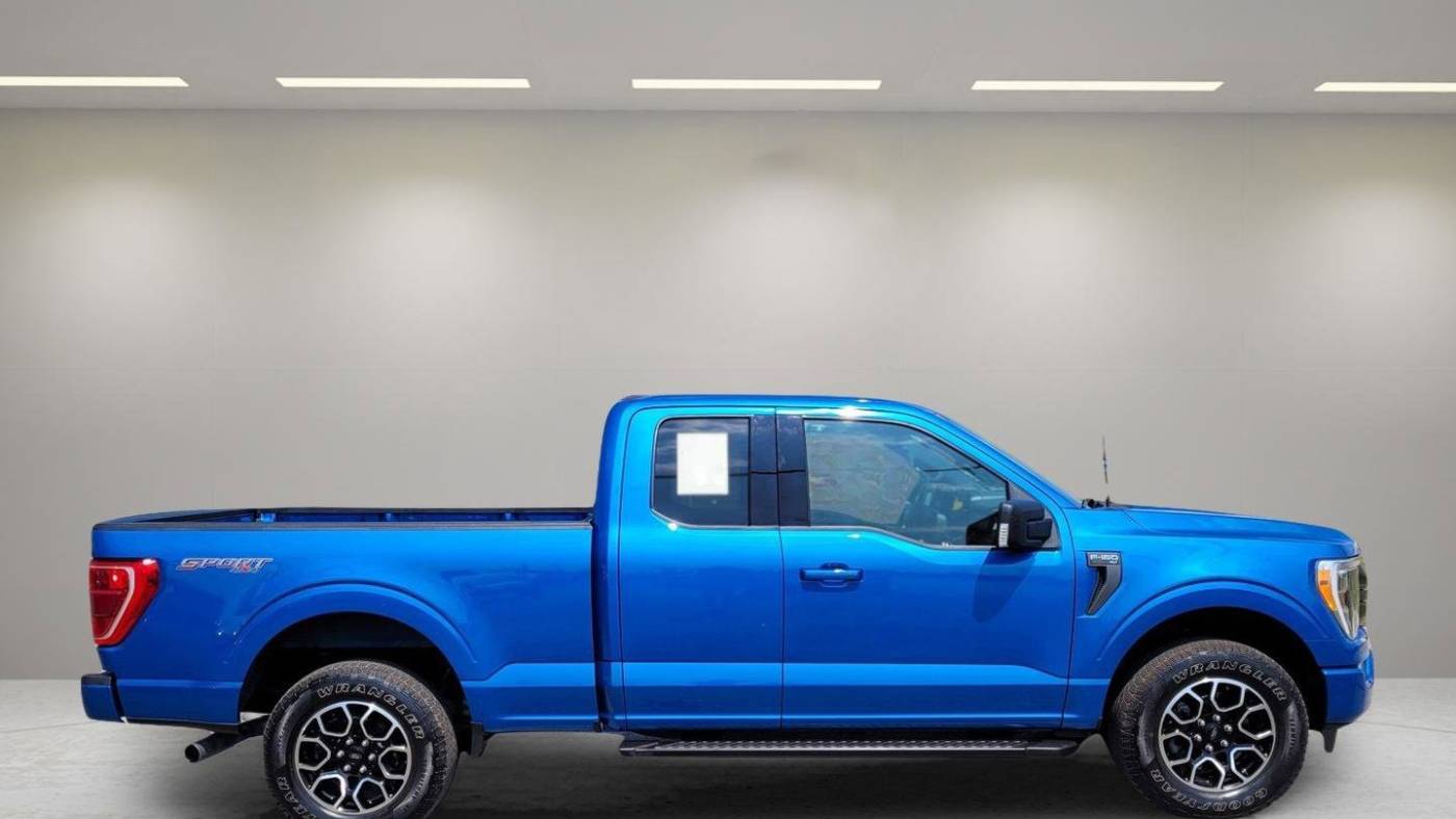 2021 ford f-150 xlt