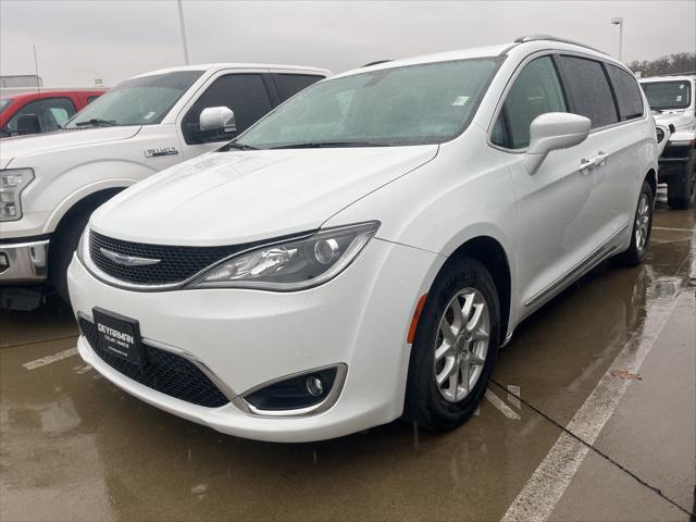 2020 chrysler pacifica touring l