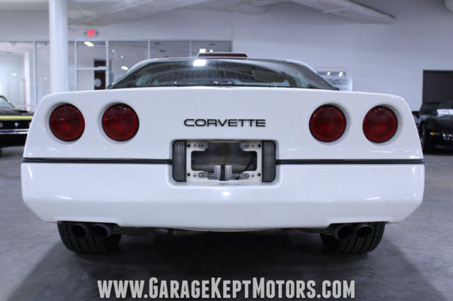 1987 chevrolet corvette white coupe 5.7l v8 67,243 miles