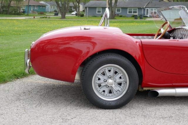 1966 shelby cobra -ac super nice paint- 351 with 5 speed-fast roadst