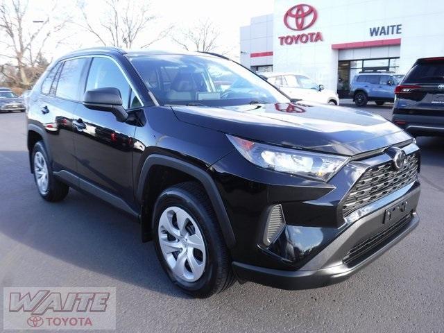 2020 toyota rav4 le