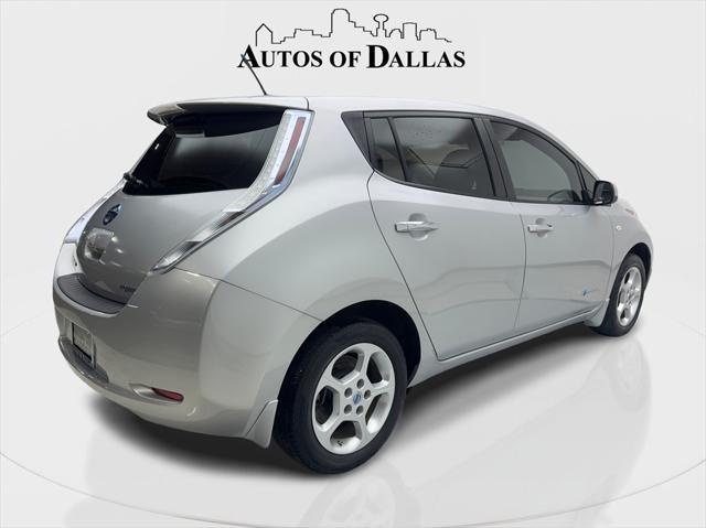2011 nissan leaf sl