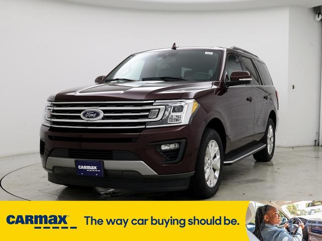 2021 ford expedition xlt