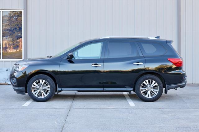 2019 nissan pathfinder s