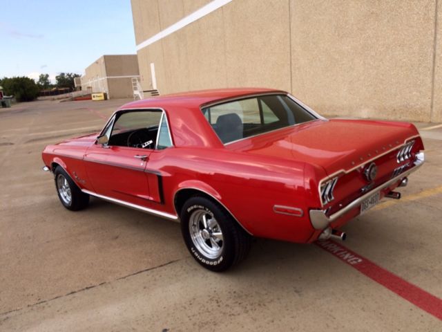 302 v8, restored, original rust free floors, super clean classic cruiser
