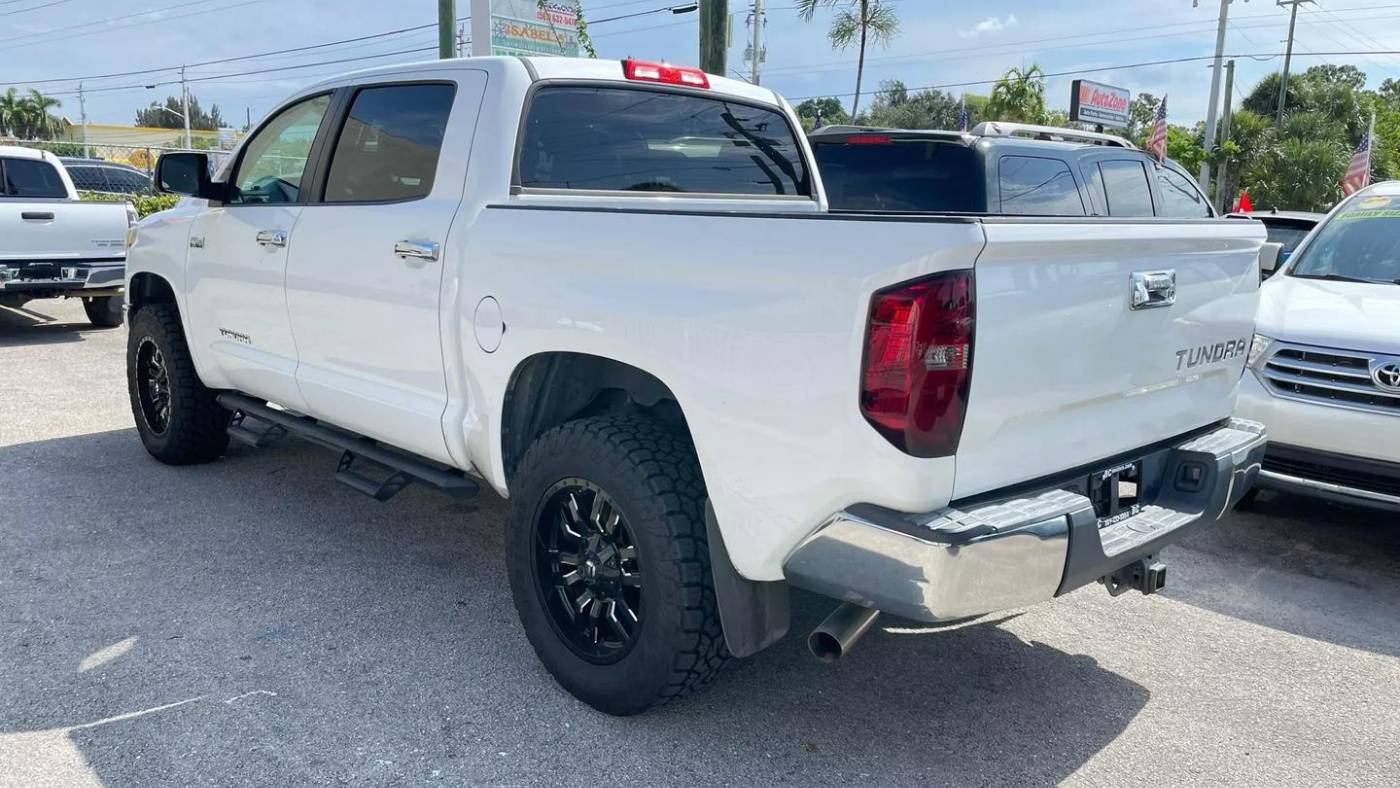 2015 toyota tundra sr5