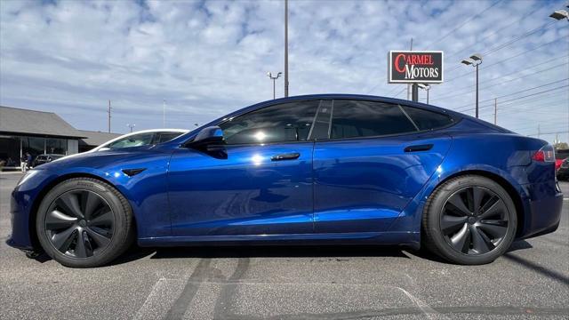 2022 tesla model s base