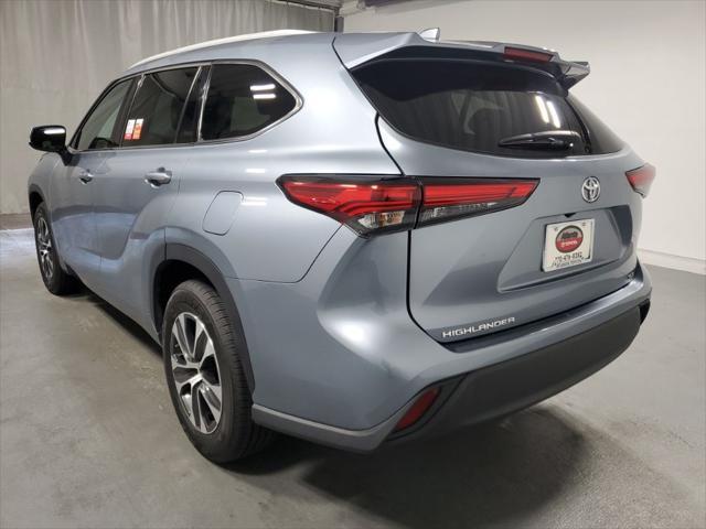 2022 toyota highlander xle