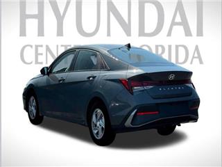 2025 Hyundai Elantra se
