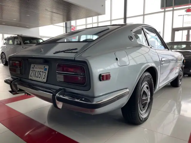 1972 datsun 240z coupe grey rwd manual base